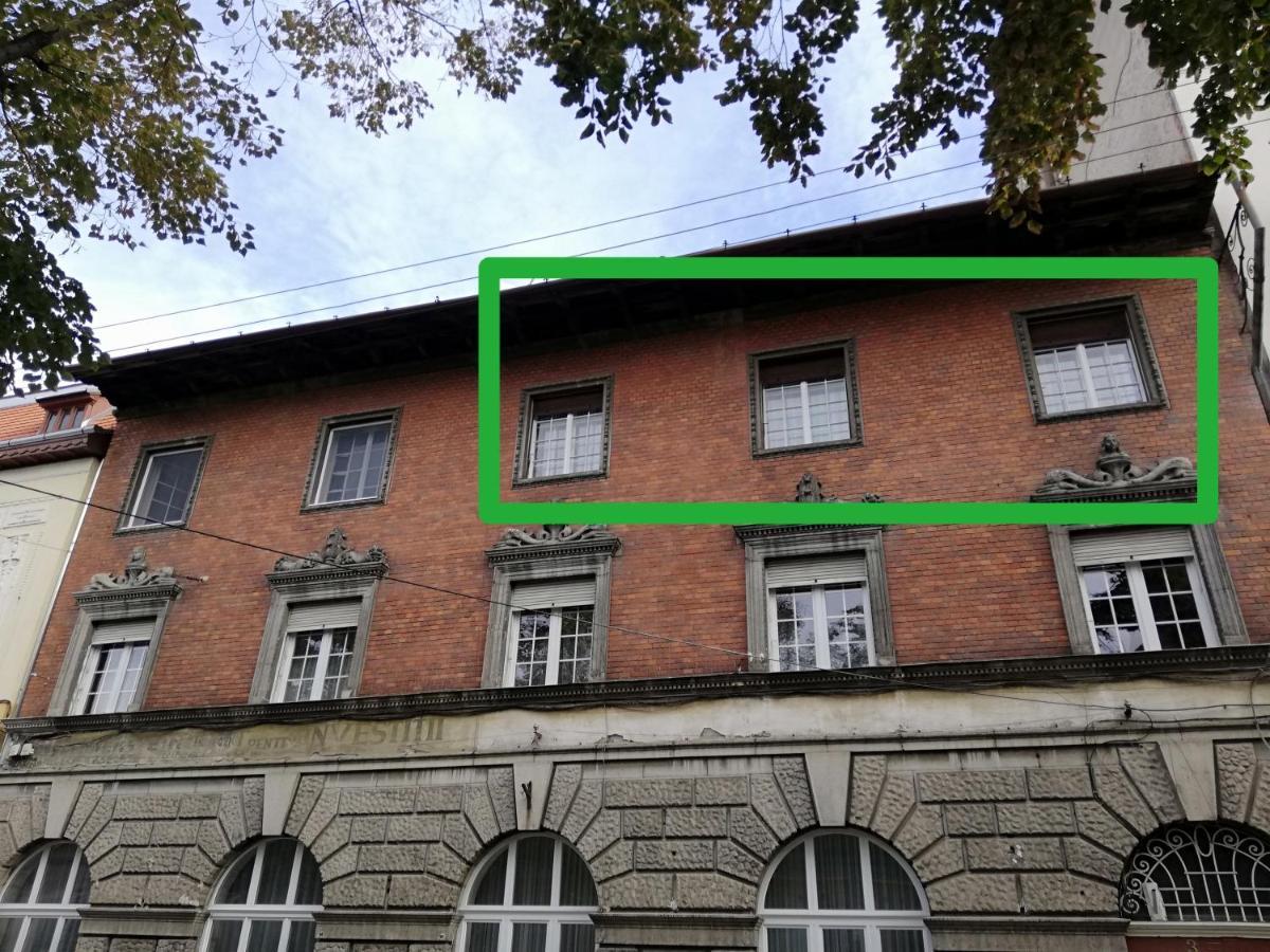Spiegel Center Leilighet Oradea Eksteriør bilde